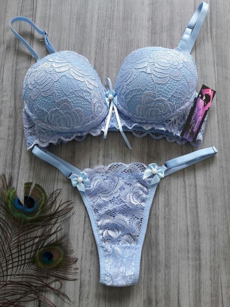 Pack of 3 VECTORIA SECERET Double Strip Half Cup Push-up Underwire Bra